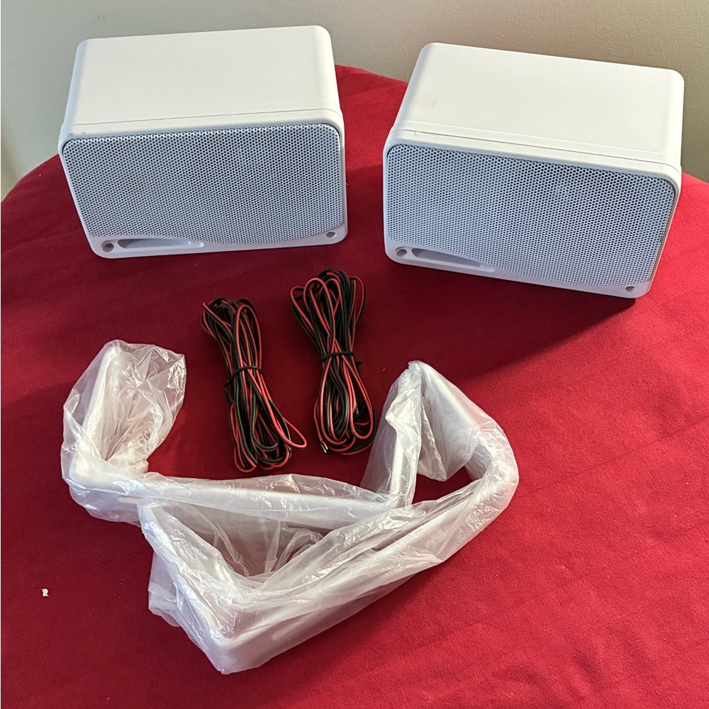 NEW Pyle Hydra Series 200W Marine Speakers